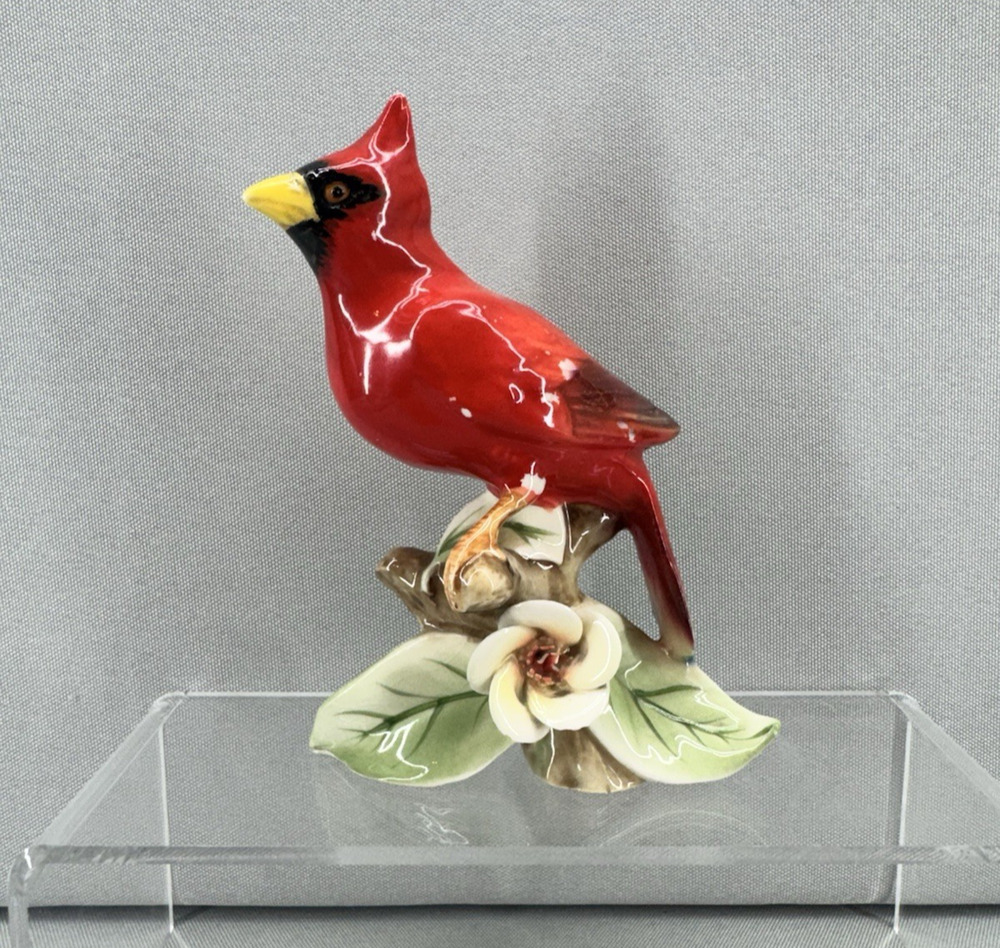 Vintage Ceramic Red Cardinal Bird Figurine Tree Branch S783 Christmas Decor